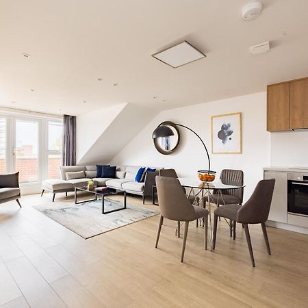 Appartement Charles Hope Staines Centre Extérieur photo